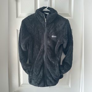 Columbia fuzzy jacket